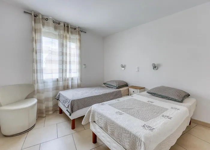 Ravello Evasion - Climatise A 100 M De La * Le Lavandou