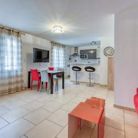 Ravello Evasion - Climatisé à 100 M De La * Le Lavandou